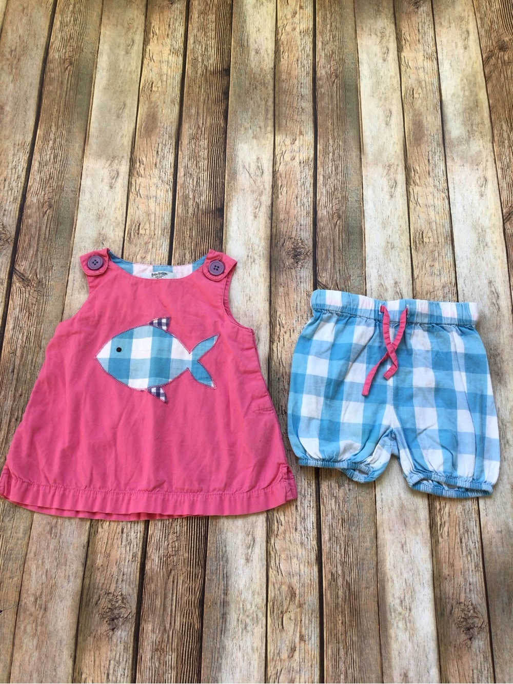 Mini Boden Fish Top & Shorts Set